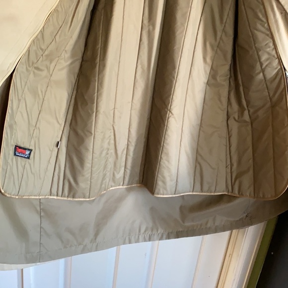 London Fog Trench Coat, Size 6 (missing belt). - Picture 6 of 9